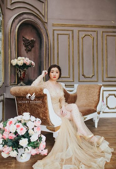 Cảnh tưởng gạnh tỵ của cặp đôi chụp ở phim trường Alibaba - Luxury Wedding Quận Phú Nhuận - Hình 22