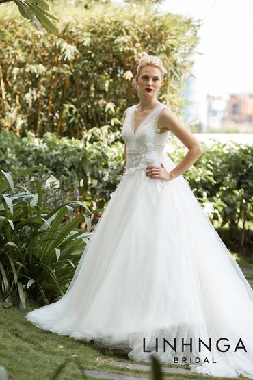 BỘ SƯU TẬP VÁY CƯỚI XUÂN 2015 CỦA LINH NGA BRIDAL - Linh Nga Bridal - Hình 31