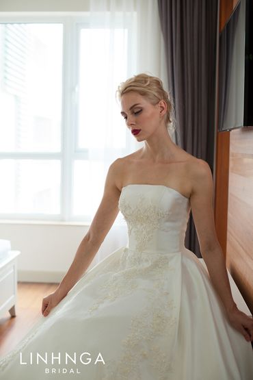 BỘ SƯU TẬP VÁY CƯỚI XUÂN 2015 CỦA LINH NGA BRIDAL - Linh Nga Bridal - Hình 23