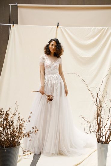 IRIDESCENT DREAMS Collection - Olivia Ng Bridal - Hình 32