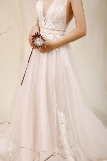 IRIDESCENT DREAMS Collection - Olivia Ng Bridal - Hình 99