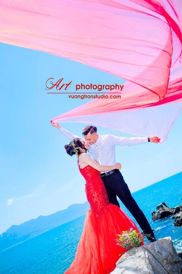 Album ảnh cưới bãi biển - Wedding Studio Vuông Tròn - Hình 9