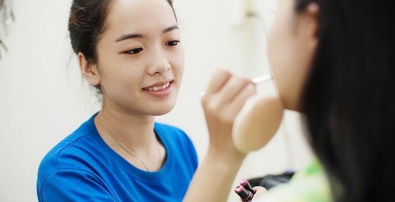 Make up Minh Lợi - Hình 1