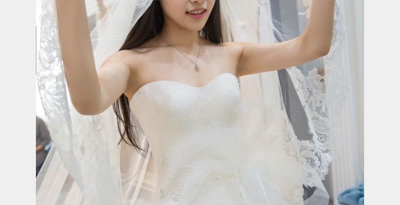 Váy cưới cao cấp Young Bridal - Hình 2