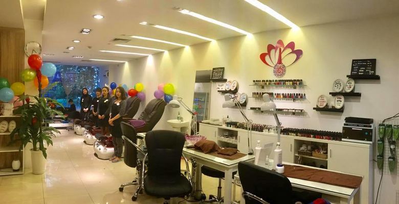 Ran Nails Beauty Salon - Hình 1