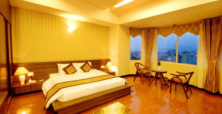 The Light Hotel &amp; Resort - Thành phố Nha Trang - Tỉnh Khánh Hòa - Hình 1